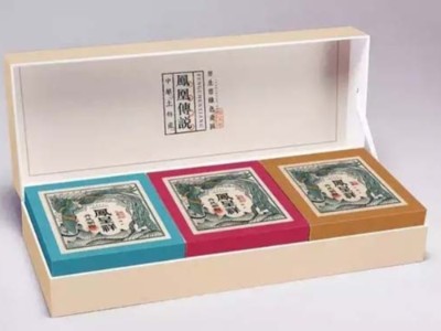 原來土特產包裝盒已經這么精致了！